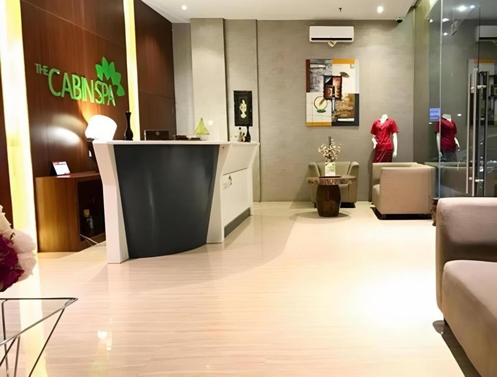 The Crew Hotel Kualanamu International Airport Medan Ngoại thất bức ảnh