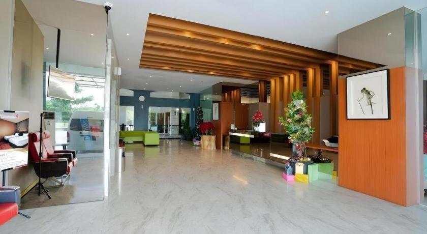 The Crew Hotel Kualanamu International Airport Medan Ngoại thất bức ảnh