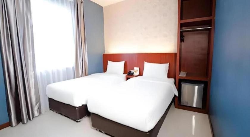 The Crew Hotel Kualanamu International Airport Medan Ngoại thất bức ảnh
