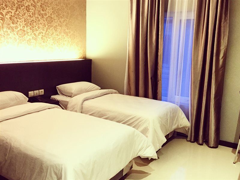 The Crew Hotel Kualanamu International Airport Medan Ngoại thất bức ảnh